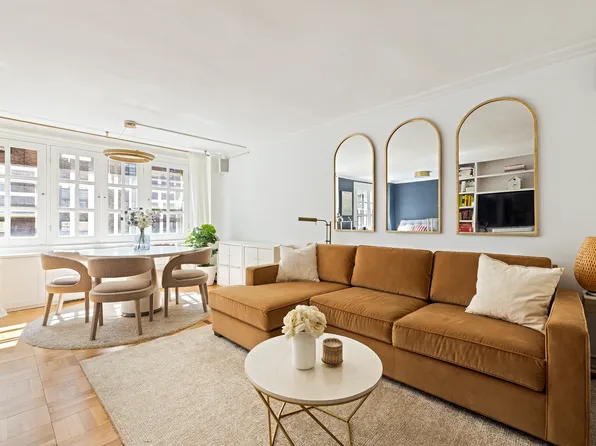 415 East 52nd Street image 1 of 8