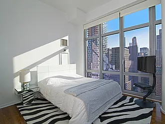 Rented by R New York