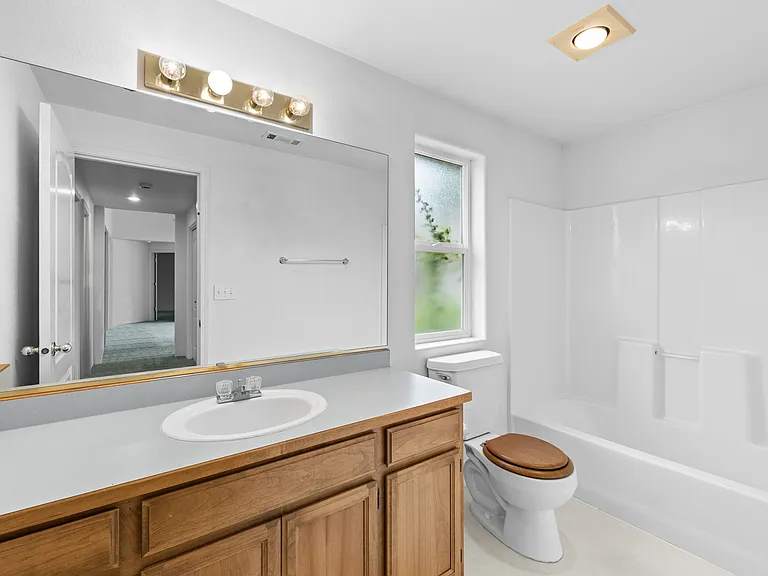 621 Shadow Wood Dr — Photo 14