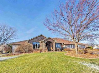 3210 Windover Rd, Green Bay, WI 54313