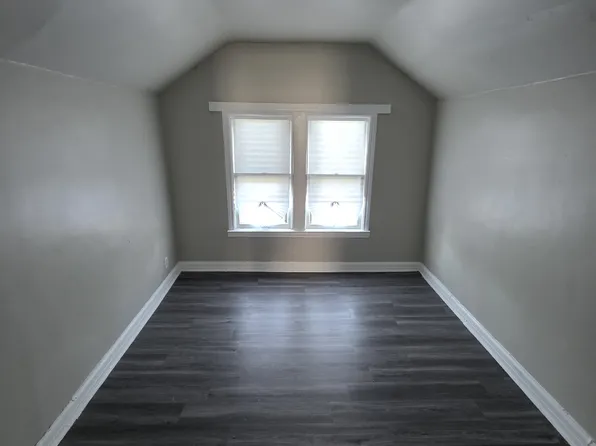 15448 Log Cabin St, Detroit, MI 48238