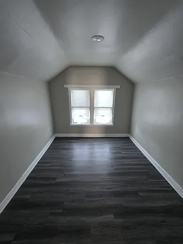15448 Log Cabin St Photo 1