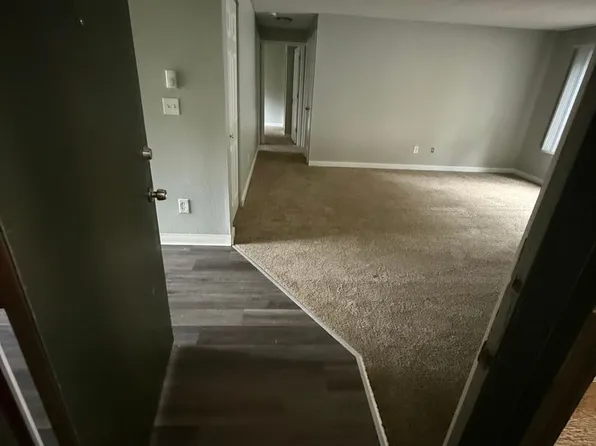 Twin Cedars, 5711 183rd Ave E APT 4, Bonney Lake, WA 98391