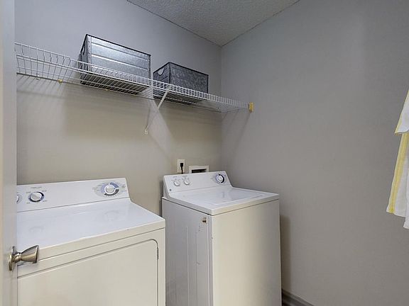 3rd image of 3800 Bostic Dr #4z7w6z0d0
