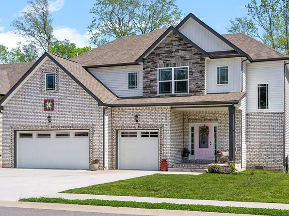 1049 Brightwood Ct, Clarksville, TN 37043