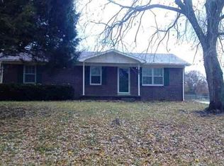 291 Rolling Dr, Bowling Green, KY 42104