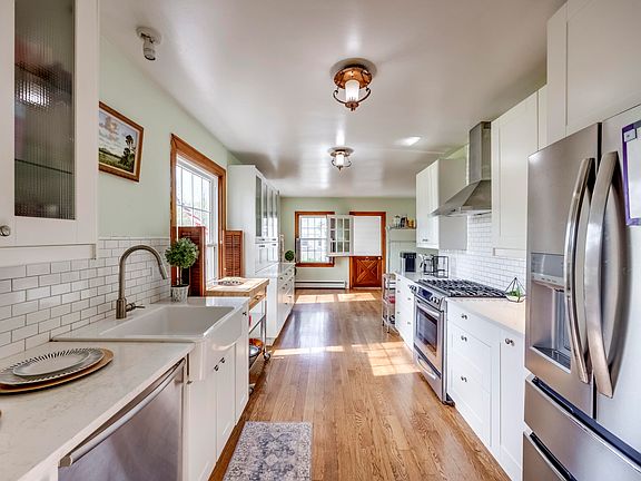 2nd image of 519 Ohara Dr