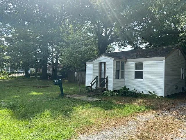 15 Haughton Ave
