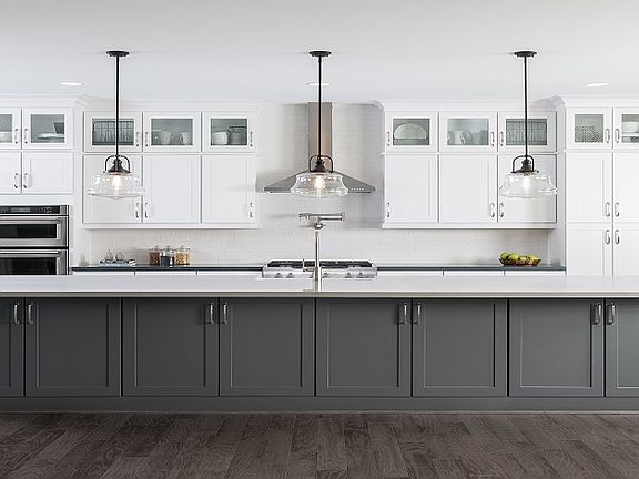 Madera - Spruce Interior Image 1