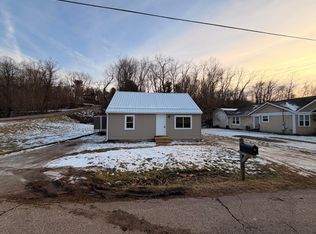 1233 Ohio Ave, Logan, OH 43138
