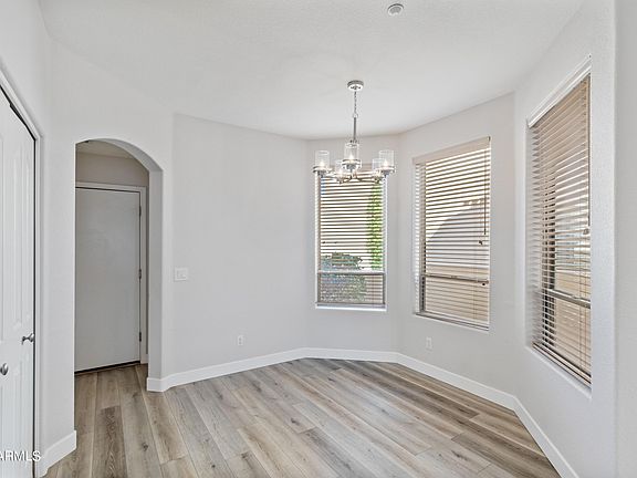 5th image of 11022 N INDIGO Drive #135