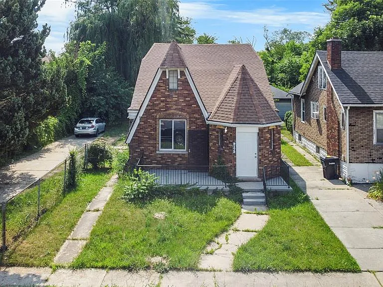9173 Appoline St — Photo 1
