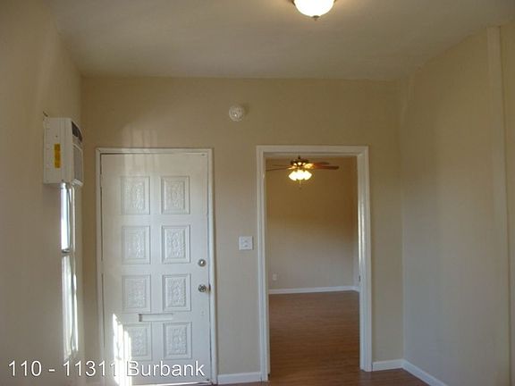 3rd image of 11311 Burbank Blvd APT A
