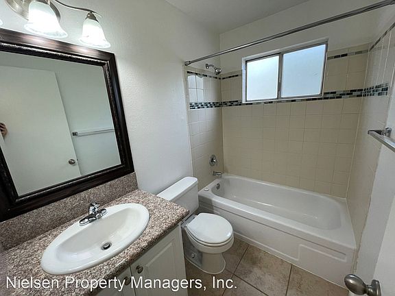 4th image of 2710 C St APT 6