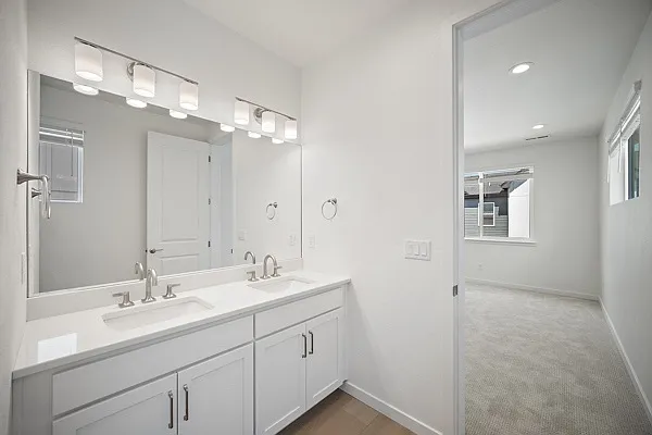 4037 Ascend Grv — Photo 29