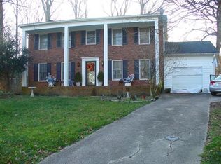 300 Cedarcrest Ct, Raleigh, NC 27609