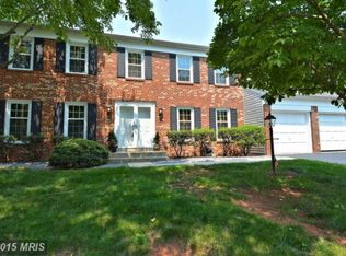 277 Terrie Dr, Sterling, VA 20165