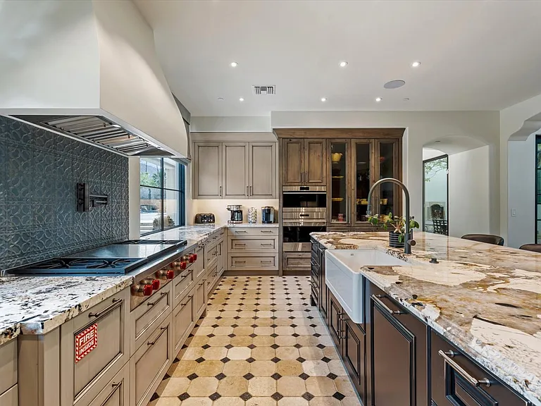 6717 E Solano Dr — Photo 33