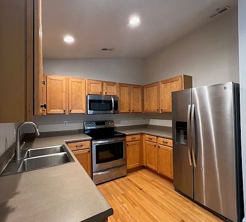 Gorgeous Kitchen with Kenmore Stainless Steel Appliances