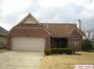 9404 S 88th Ave E, Tulsa, OK 74133