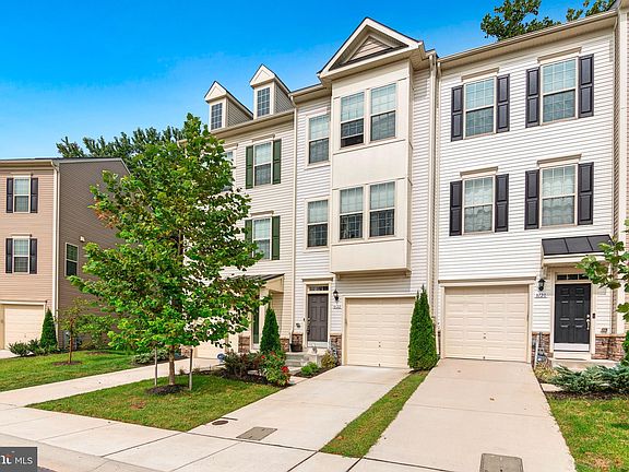 2nd image of 8122 Hollow Ct