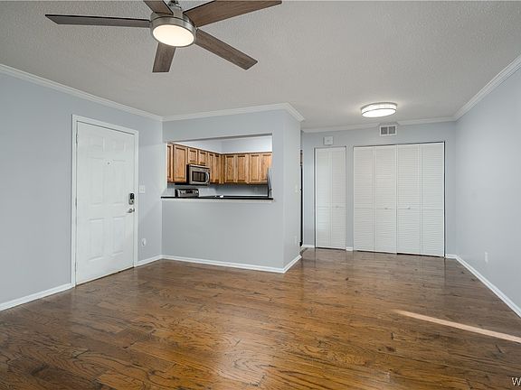 3rd image of 120 15th St E APT 110