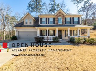 529 Greenridge Ln, Loganville, GA 30052