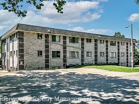 4th image of 4621 Wakeley St APT 14