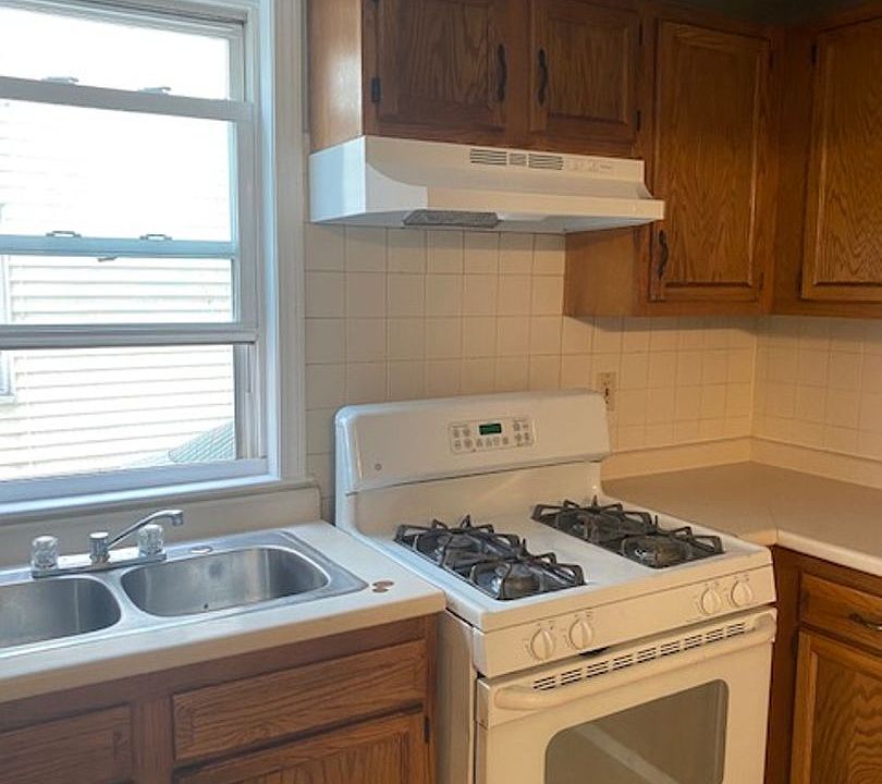 1st image of 69 Fales St Unit 1F