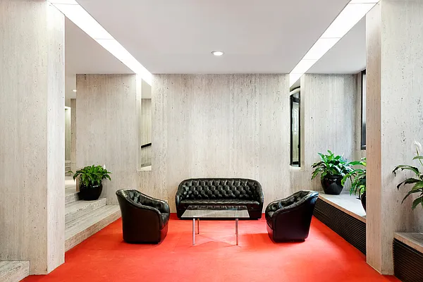 Rented by Solow Realty | media 4