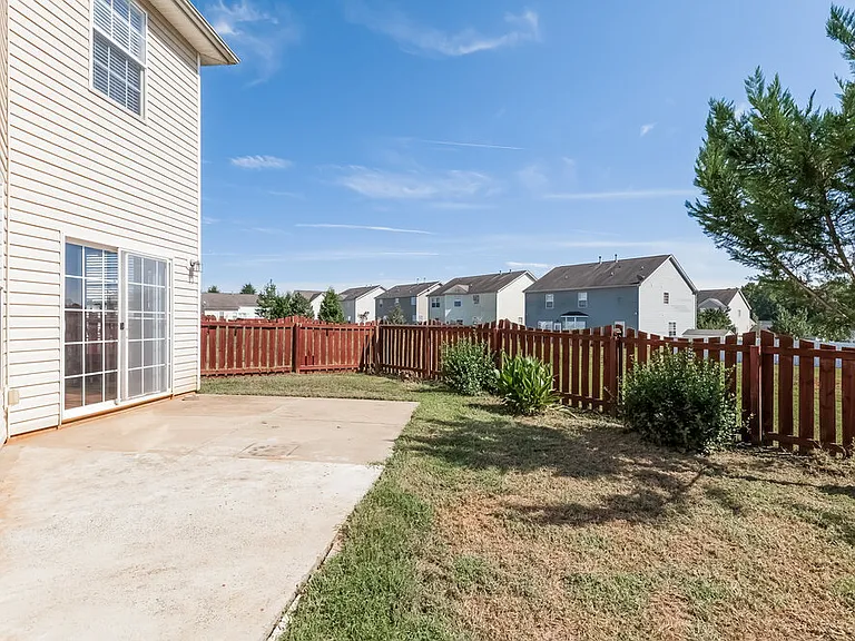 5408 Nightshade Oaks Dr — Photo 13