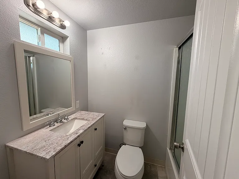319 Thoma St #A — Photo 18