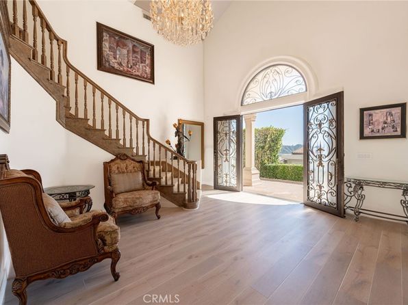 3331 Oakmont View Dr