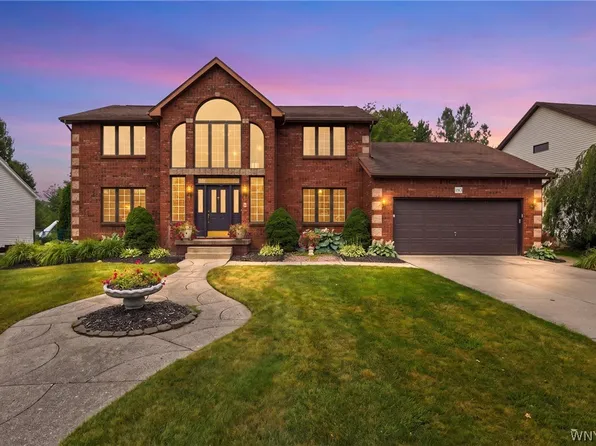 180 Enchanted Frst S, Depew, NY 14043