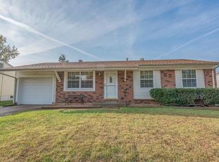 3333 Highgate Ln, Saint Charles, MO 63301
