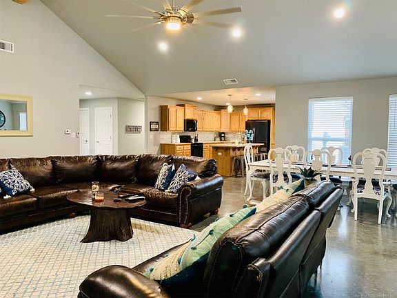 2nd image of 12024 Rhynes Cir