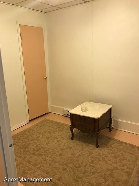 2nd image of 415 Wyandotte St #1EFF