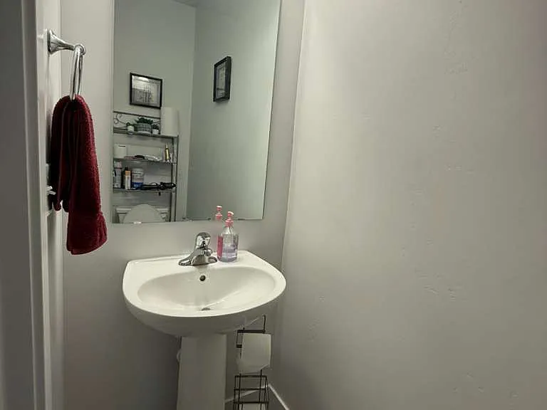 4529 W Watchmen Way — Photo 3