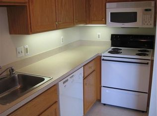 114 Terry Ave, Rochester, MI 48307