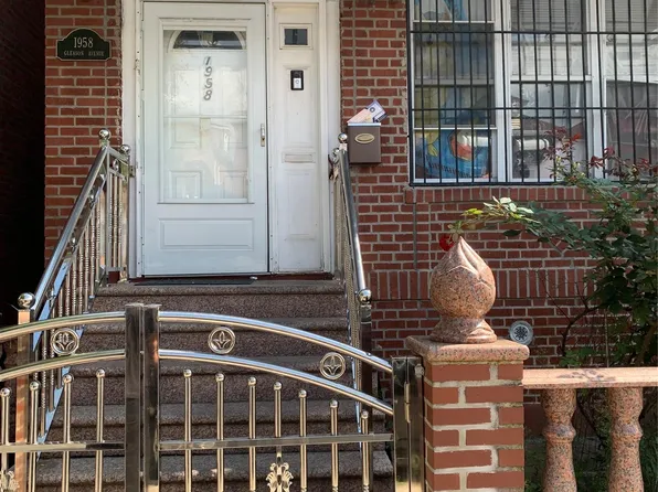 1958 Gleason Avenue, Bronx, NY 10472