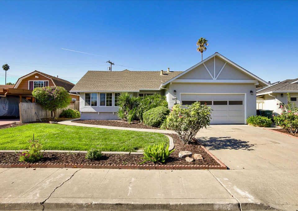 1st image of 2130 Fordham Dr