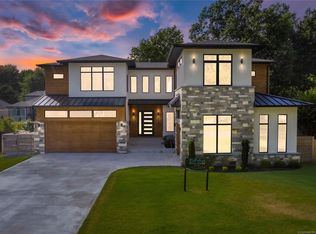 2736 S Gary Dr, Tulsa, OK 74114