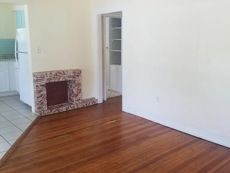 2070 Kurtz St — Photo 13