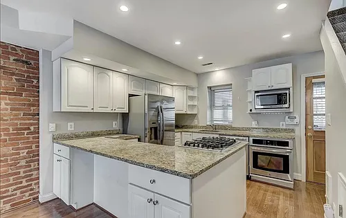 1500 Riverside Ave Photo 1