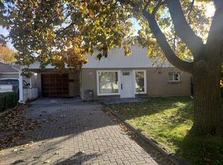 7496 Redstone Rd, Mississauga, ON L4T2B6