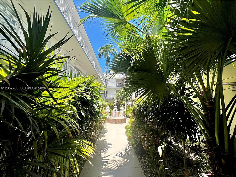 640 Pennsylvania Ave #10 — Photo 17
