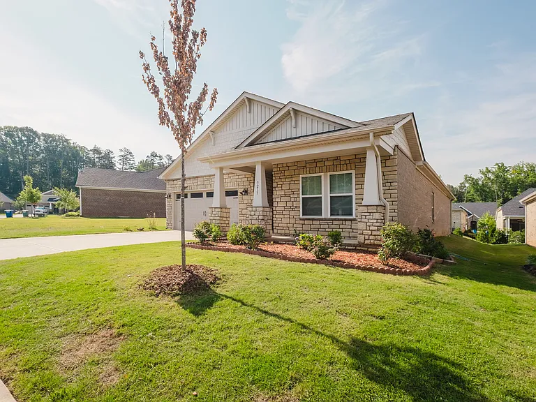 5213 Birchhill Rd — Photo 3