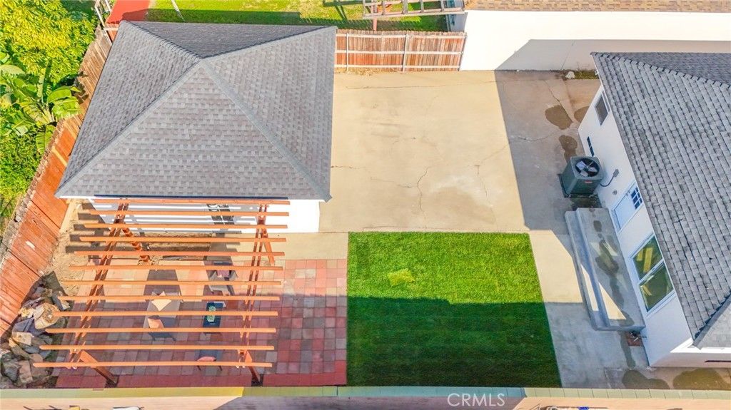 12035 Ramona Ave, Hawthorne, CA - View 5