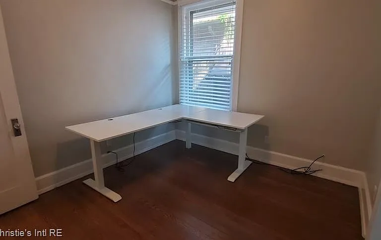 1071 Van Dyke St #2 — Photo 8