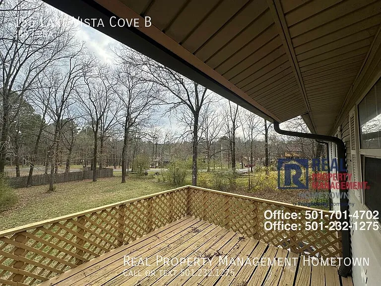 155 Lake Vista Cv #B — Photo 2